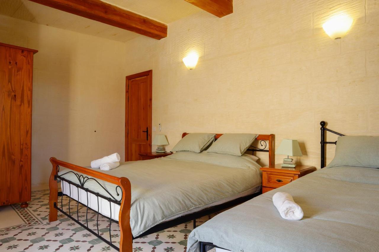Rosehill B&B Xaghra Bagian luar foto