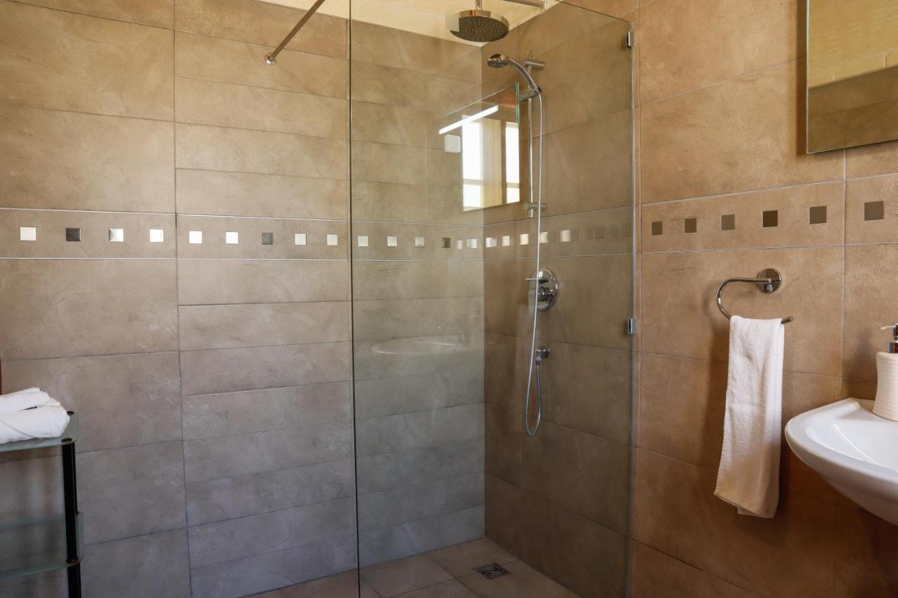 Rosehill B&B Xaghra Bagian luar foto